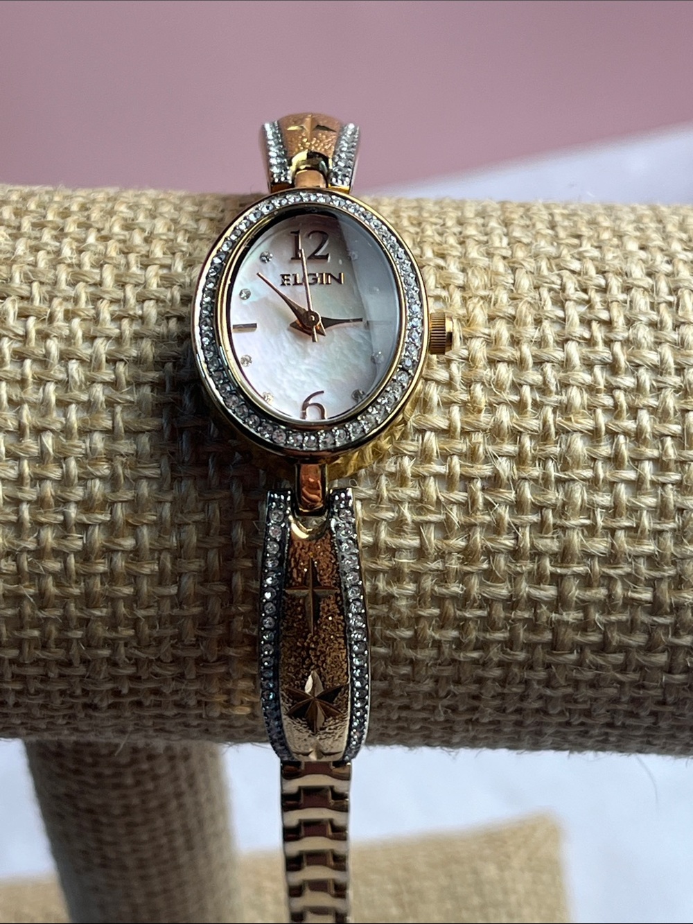 Elgin ladies watch Rose Gold & Crystals New Battery 20mm